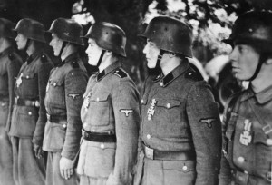 Panzergrenadiere der SS-Panzer-Division "Hitlerjudend"